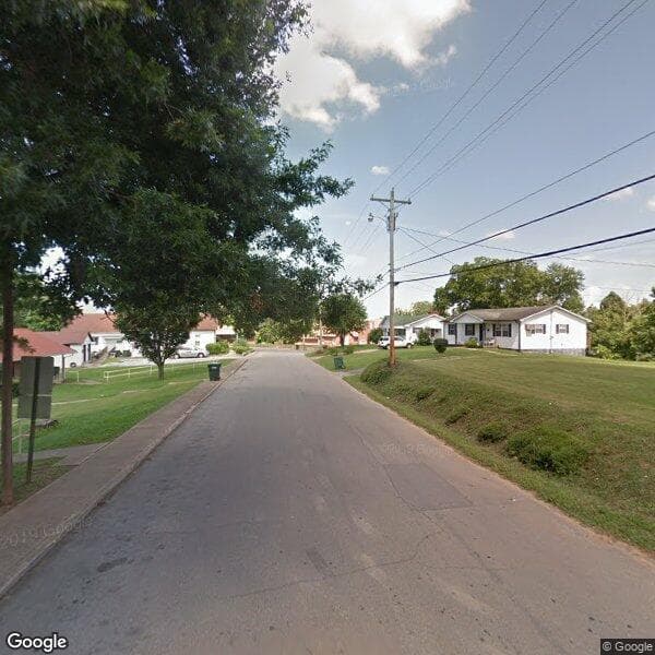 Crape Myrtle Circle Apartments